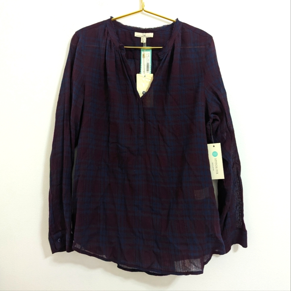 NWT XL‎ Plaid Purple Blouse with Relaxed Fit Tunic and Frayed Collar